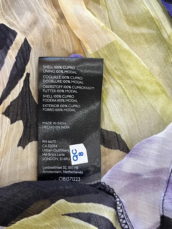 🖤Anthropologie The Marais Printed Chiffon Maxi Dress Size Medium Tiered Ruffle - Picture 8 of 8